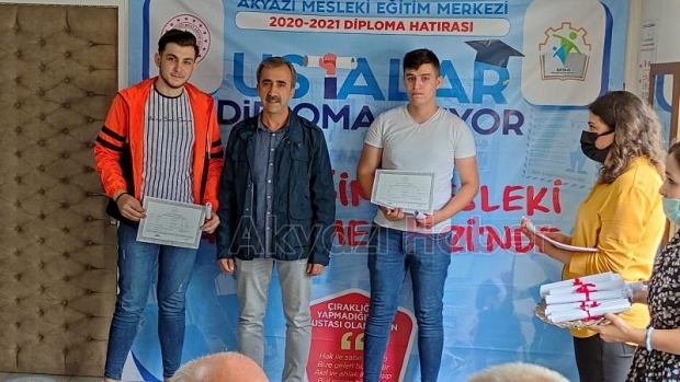 Mesleki Eğitim Merkezi'nde diploma heyecanı