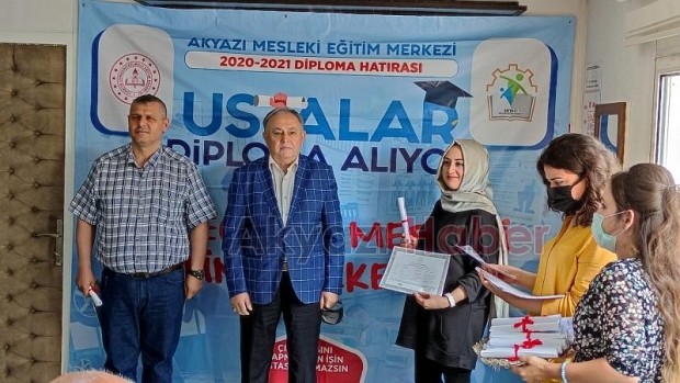 Mesleki Eğitim Merkezi'nde diploma heyecanı
