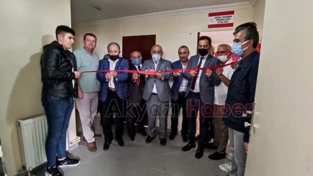 Mesleki Eğitim Merkezi'nde diploma heyecanı