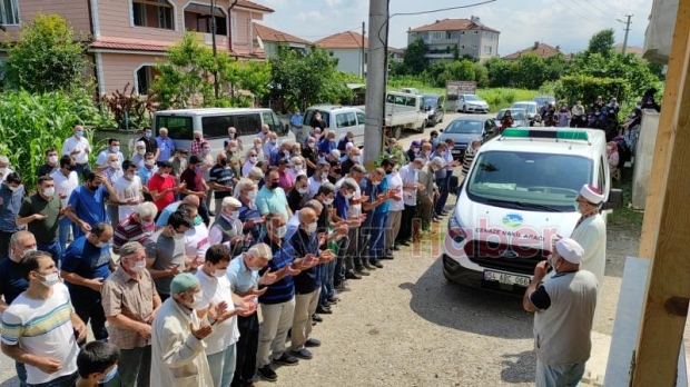 Emekli imam koronaya yenik düştü
