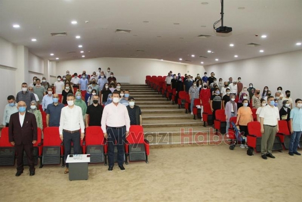LGS'da başarı gösteren öğrenciler ödüllendirildi