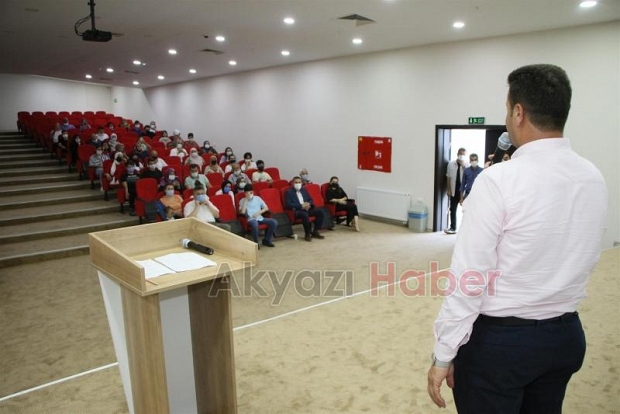 LGS'da başarı gösteren öğrenciler ödüllendirildi