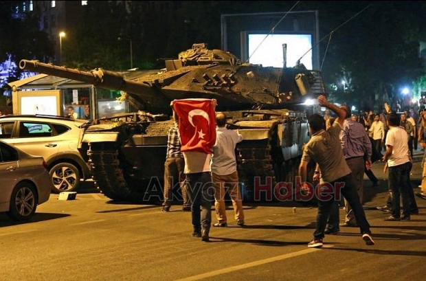 İşte 15 Temmuz hain darbe girişiminde Sakarya'da yaşananlar