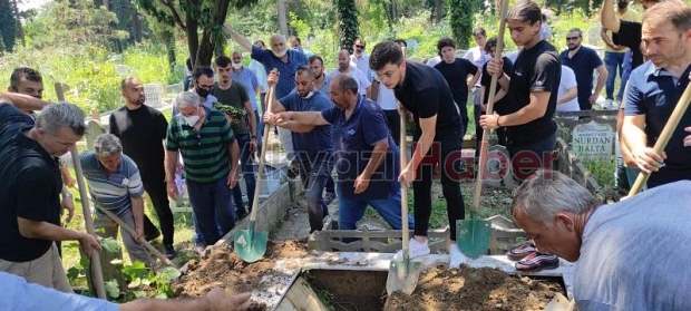 Perihan Bakan toprağa verildi