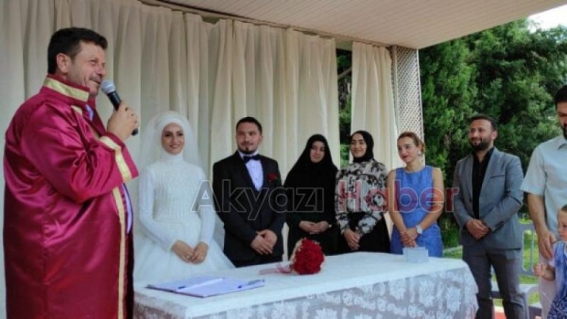 Editörümüz Medine Furuncuoğlu ve Barış Çakır dünya evine girdi
