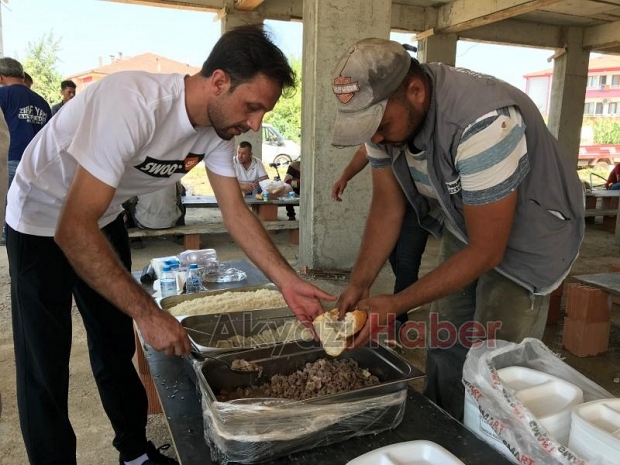 MRC YAPI ÇALIŞANLARI YEMEKTE BULUŞTU