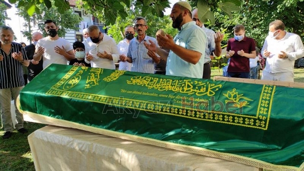 Asiye Özkurt toprağa verildi