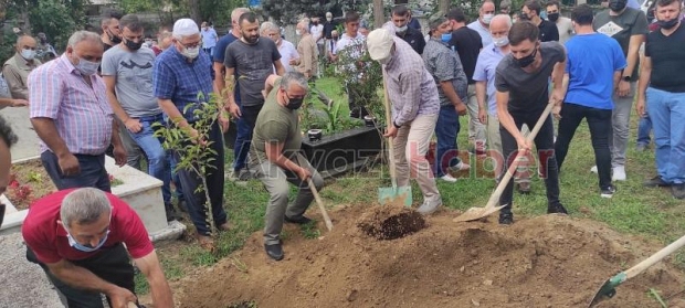 Selahattin Yazıcı toprağa verildi