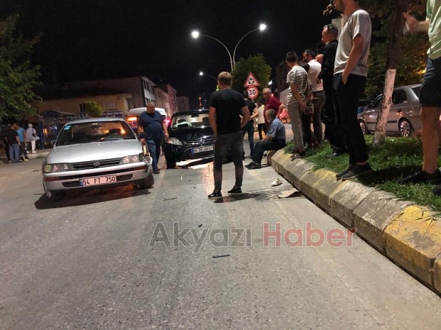 Ada caddesinde trafik kazası
