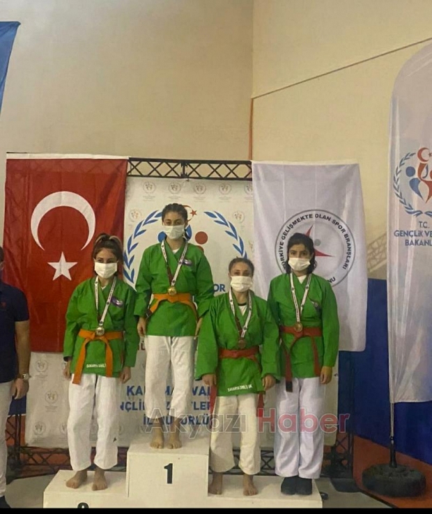 Madalyaları toplayan judocular milli takıma seçildiler