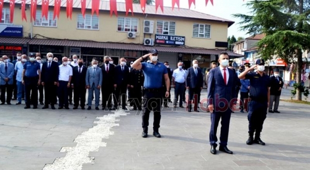 Akyazı'da 30 Ağustos törenle kutlandı