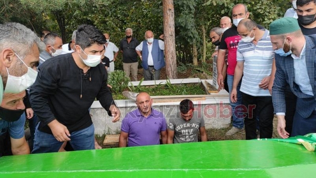 39 yaşındaki Mehmet öğretmen toprağa verildi