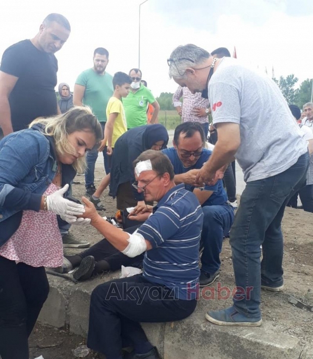 Otomobil takla attı Düzceli aile ölümden döndü