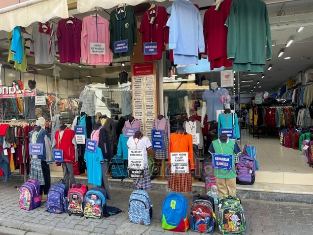 Tüm Okul Kıyafetleri Taşkınlar Konfeksiyonda