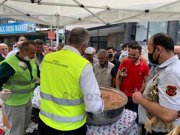 5 bin kişilik aşure dağıtıldı