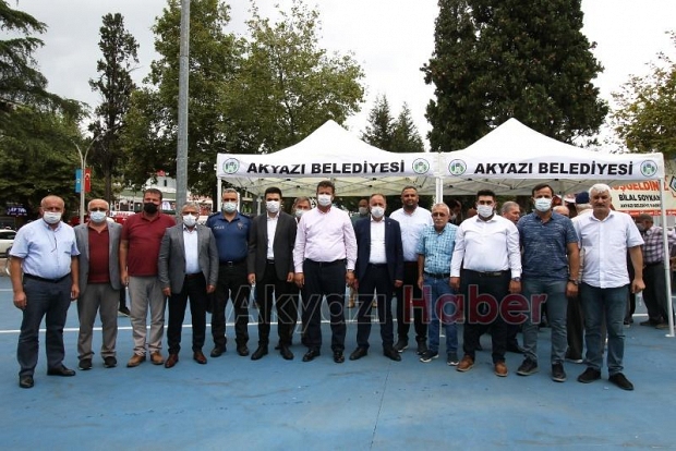 5 bin kişilik aşure dağıtıldı
