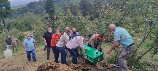 Mine Erdem vefat etti