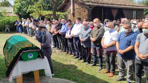 Mine Erdem vefat etti