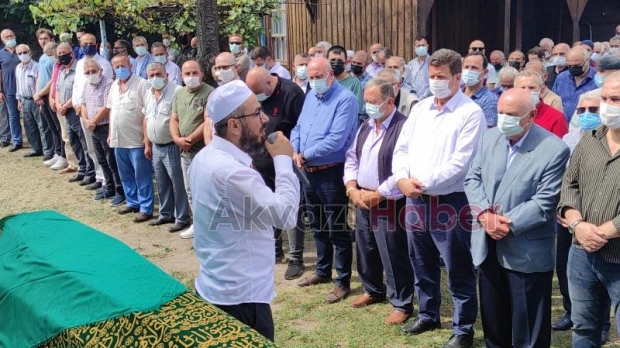 Mine Erdem vefat etti