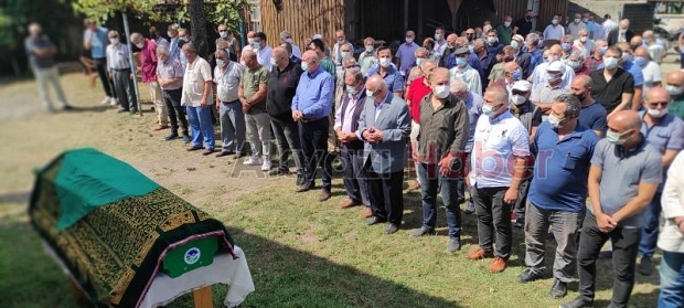 Mine Erdem vefat etti