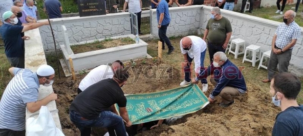 Karı-koca 6 gün arayla öldü