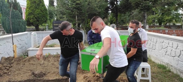 Karı-koca 6 gün arayla öldü