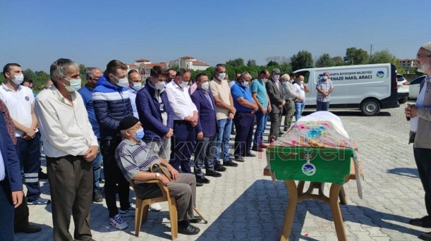 Koronadan ölen Kezban hemşireye son görev
