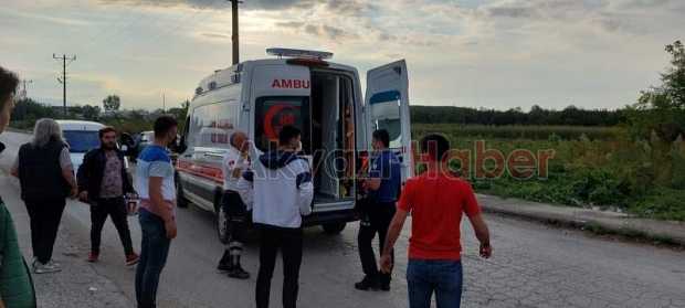 Otomobil ile motosiklet çarpıştı: 1 yaralı