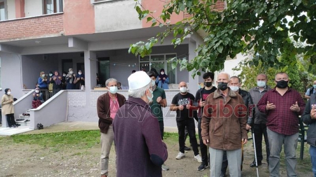 Şeker Uzungüngör korona nedeniyle hayatını kaybetti