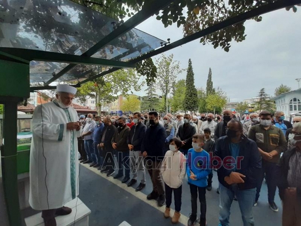 Nezahat Sak vefat etti