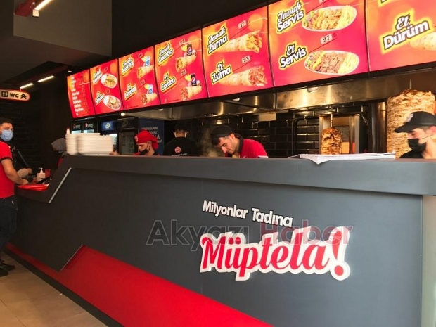 Öncü Döner'in 93. Şubesi Akyazı'da açıldı