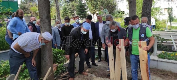 Şemsettin Dursun'a son görev