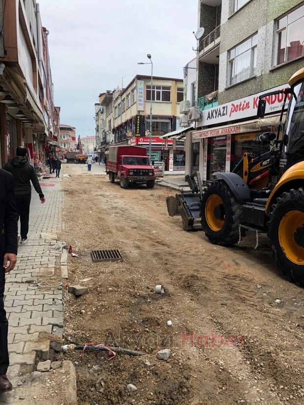 İlçe merkezinde çalışmalar başladı