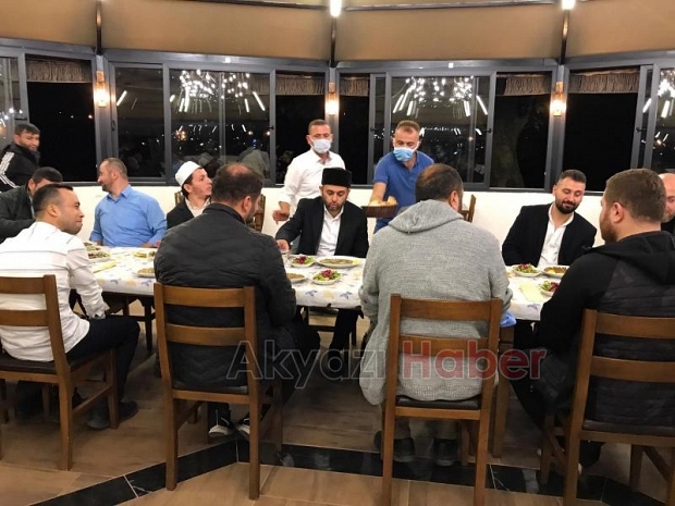 Halil Konakçı hoca Balıkçı Yusuf'ta sevenleriyle buluştu