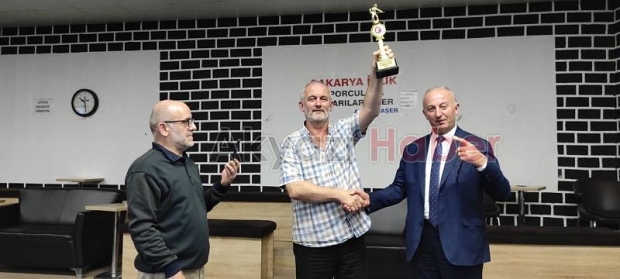 3 Bant Bilardo Turnuvası'nda şampiyon belli oldu