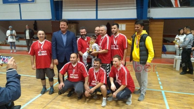 Öğretmenler arası Voleybol Turnuvası'nda şampiyon belli oldu