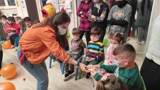 Öğretim üyelerinden ana okulunda hijyen etkinliği