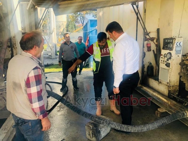 Başkan Soykan, Gençlik Merkezi ve Spor Kompleksi çalışmalarını inceledi