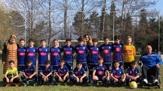 Oğlu futbolcu olsun istedi, kendi antrenör oldu