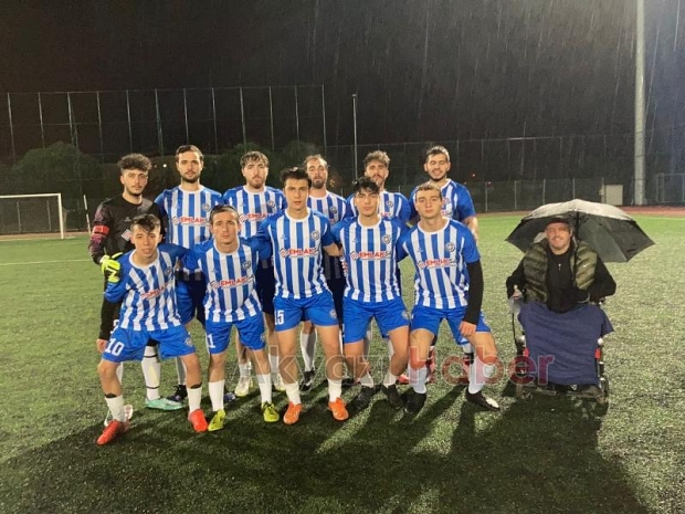 Oğlu futbolcu olsun istedi, kendi antrenör oldu