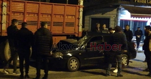 Kamyonun altına girdi