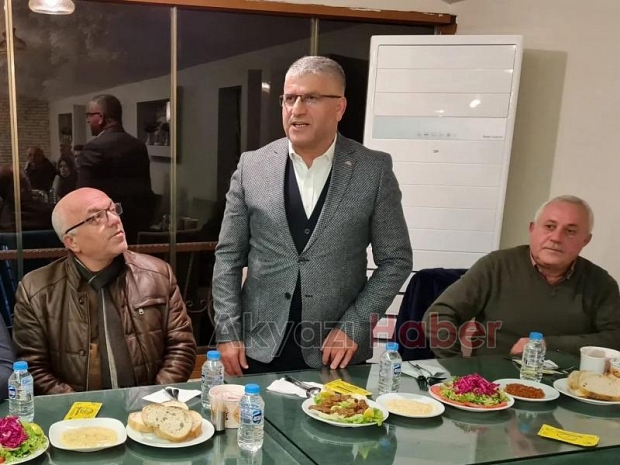 MHP Akyazı Teşkilatı İl Yönetimi'ni misafir etti