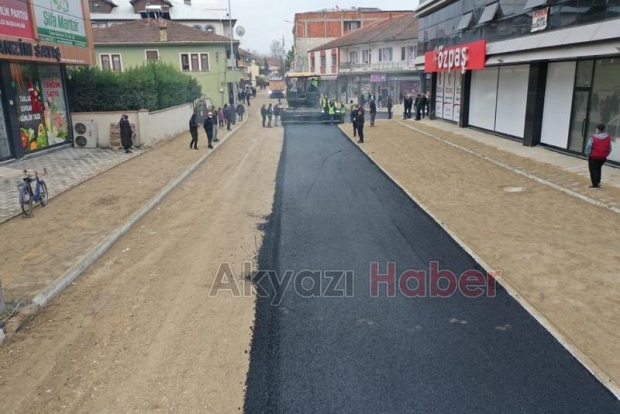 Ömercikler Mahallesi Sıcak Asfalt İle Taçlandı