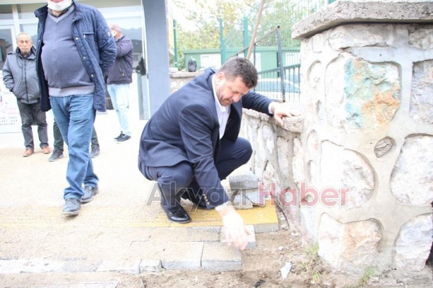 Ömercikler Mahallesi Sıcak Asfalt İle Taçlandı