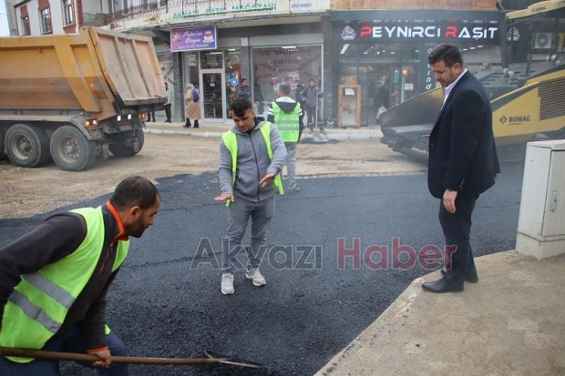 Ömercikler Mahallesi Sıcak Asfalt İle Taçlandı