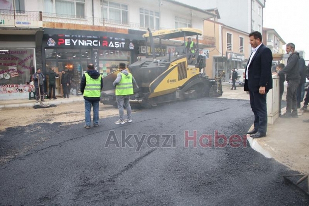 Ömercikler Mahallesi Sıcak Asfalt İle Taçlandı