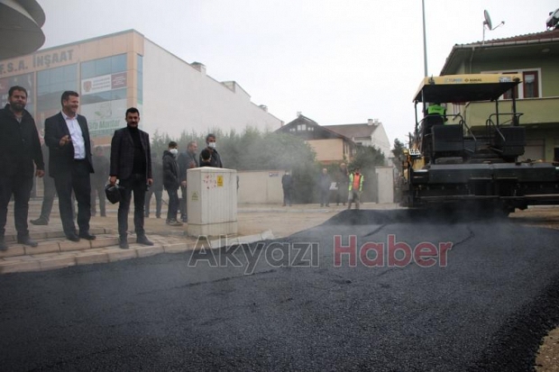 Ömercikler Mahallesi Sıcak Asfalt İle Taçlandı