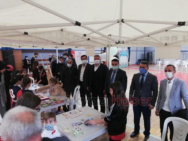 Akyazı'da Dünya Çocuk Hakları Günü etkinliği