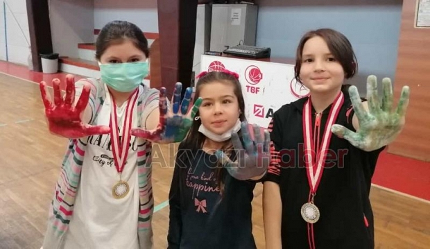 Akyazı'da Dünya Çocuk Hakları Günü etkinliği