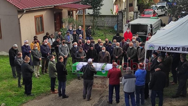 Ahmet Ayvaz toprağa verildi